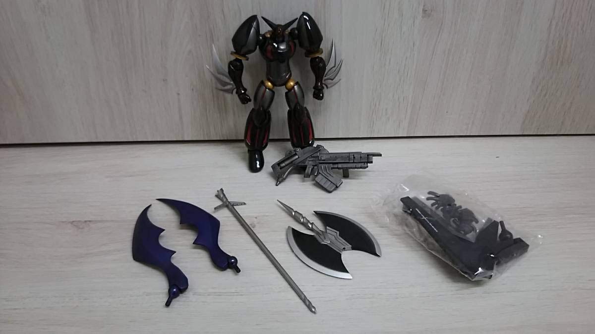 Amazon.co.jp: リボルテックヤマグチ No.037 真ゲッター1 OVA版
